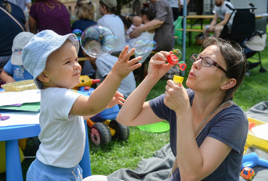 Közösségépítő piknik a Kálvária téren