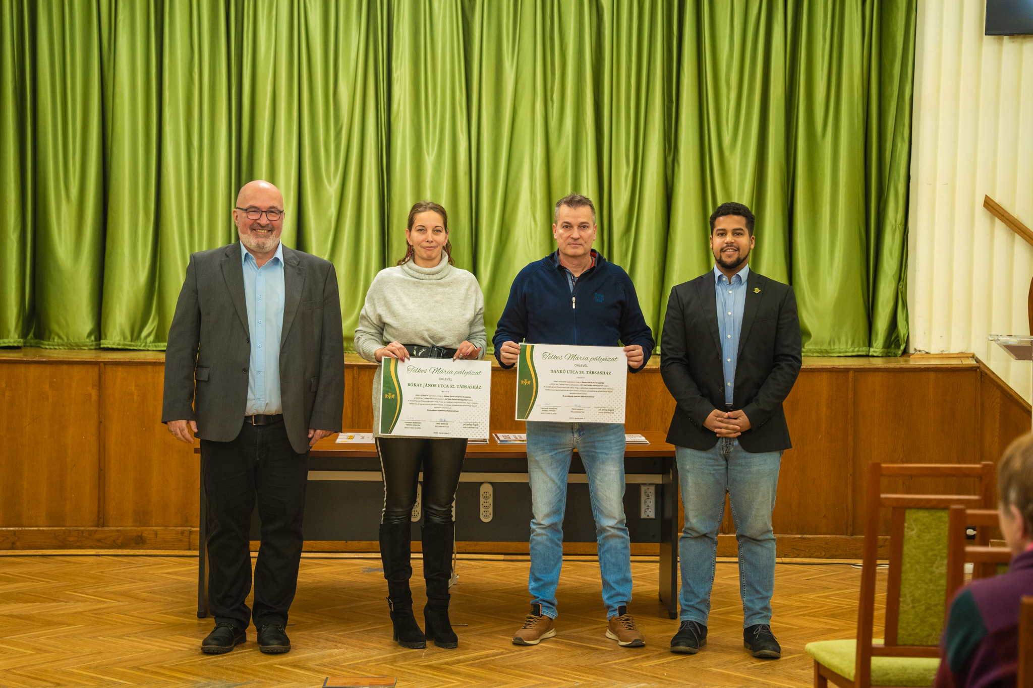Társasházi pályázatok oklevélátadó