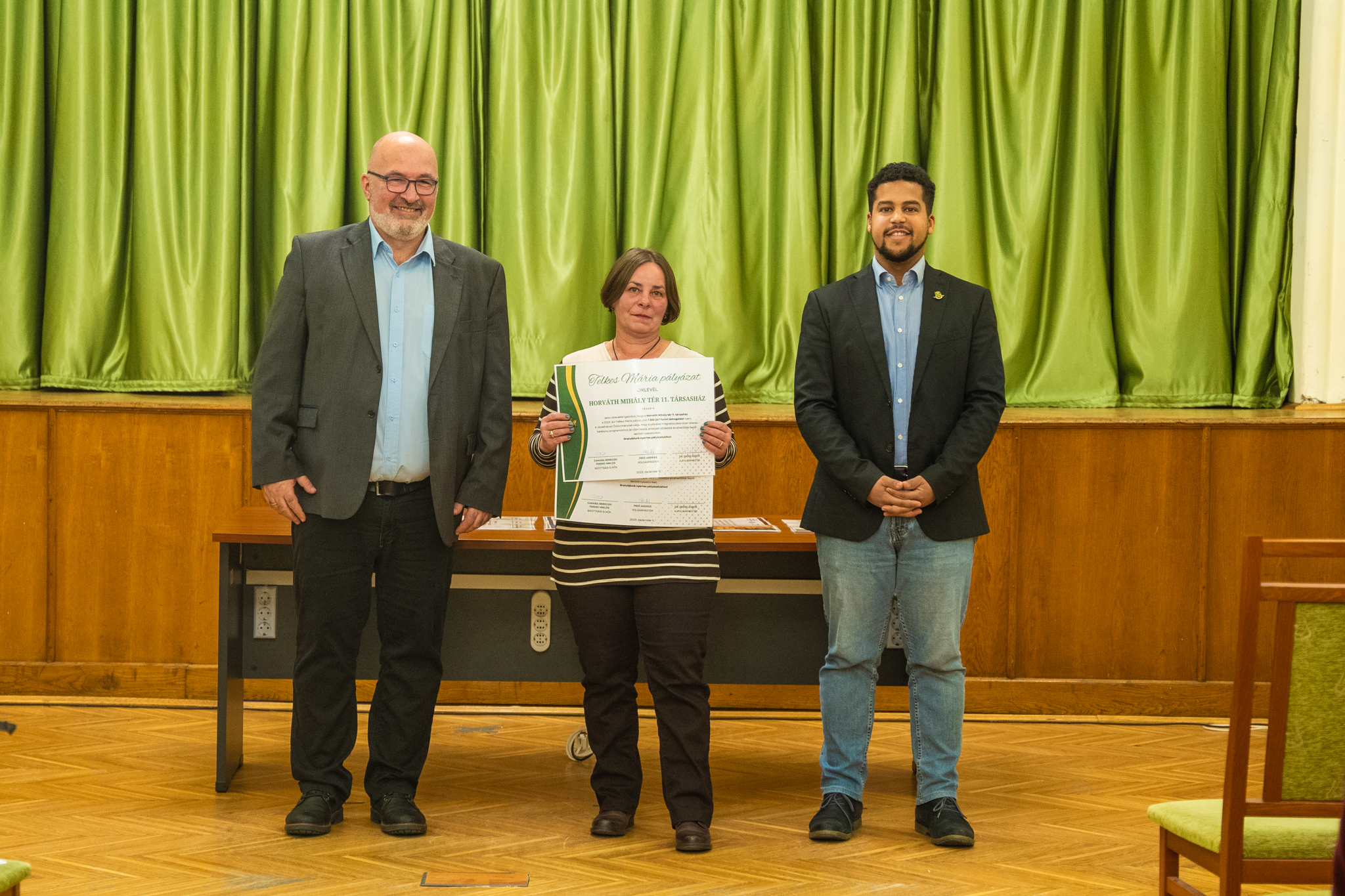 Társasházi pályázatok oklevélátadó