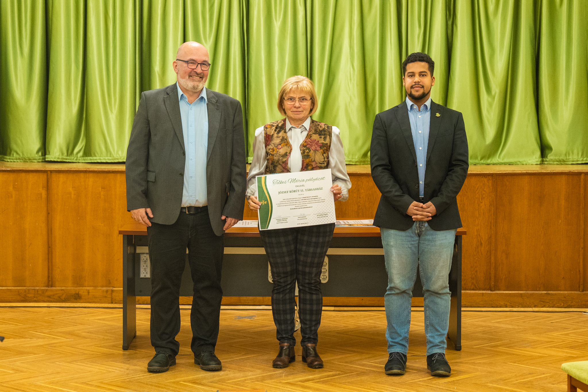 Társasházi pályázatok oklevélátadó