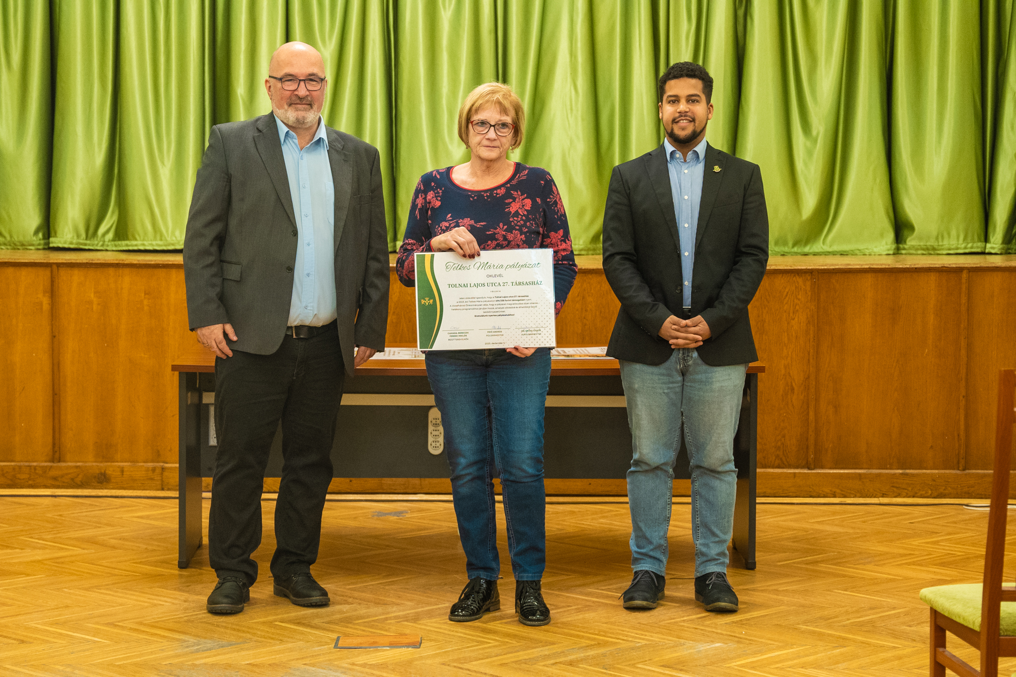 Társasházi pályázatok oklevélátadó